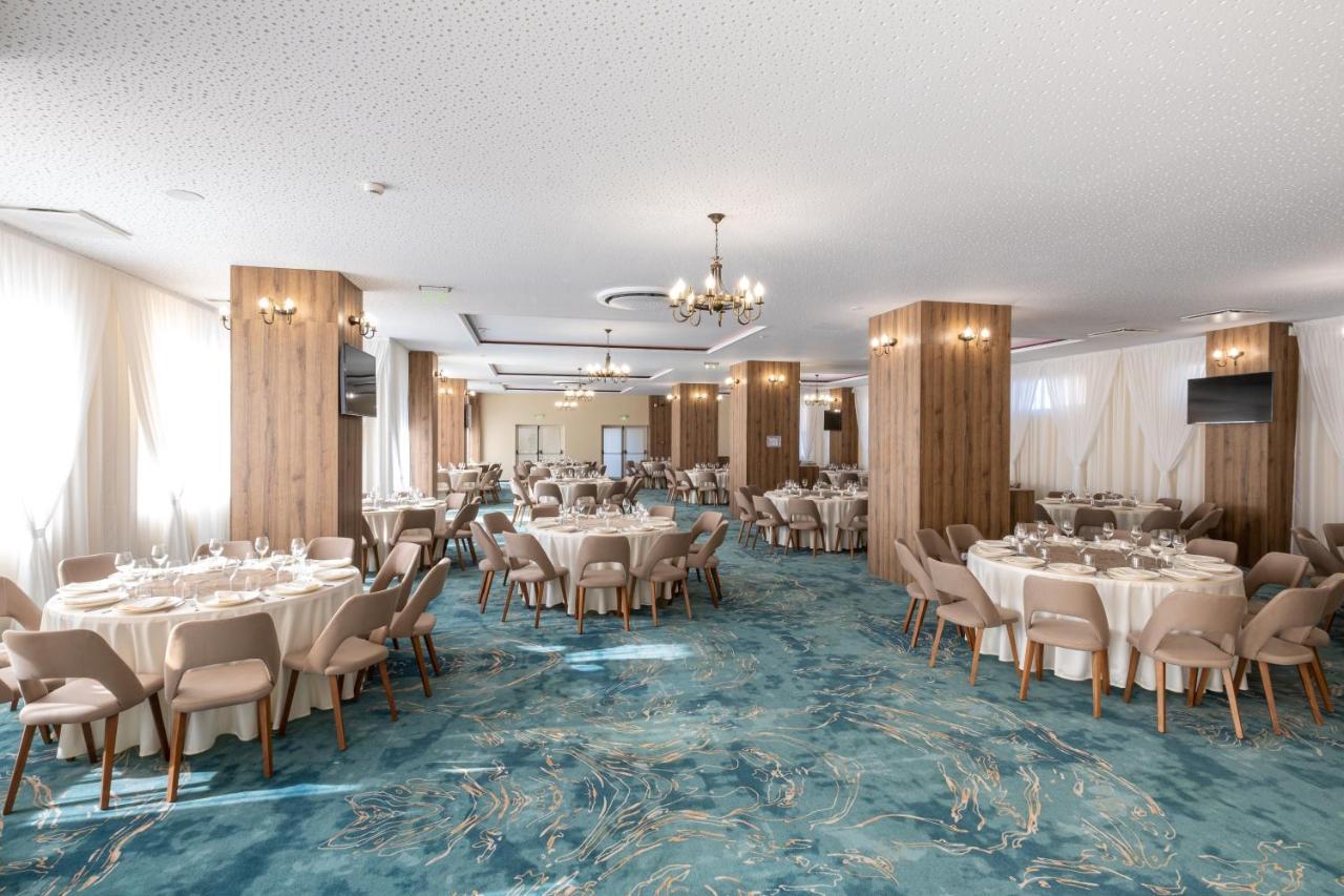 Fiald Hotel & Spa Bacau Exterior photo