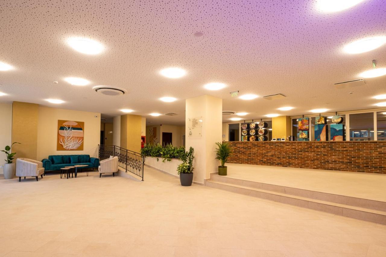 Fiald Hotel & Spa Bacau Exterior photo