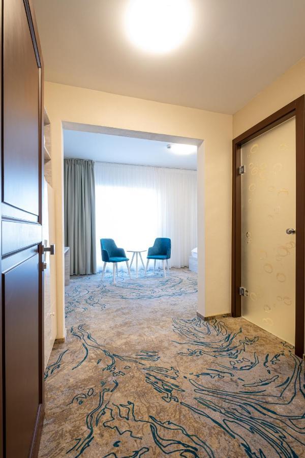 Fiald Hotel & Spa Bacau Exterior photo